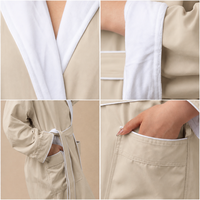 Nouvelle Robe de Couple Tendance à Col Châle en Polyester Double Beige Chaude Lavable en Machine pour les Vacances et Taille Unique Ceinturée Vente en Gros