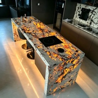 Îlot de cuisine en marbre Pandora Patagonia rétroéclairé de luxe, lumière LED, comptoir en pierre naturelle translucide, table de bar personnalisée pour villa