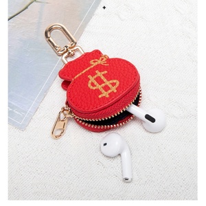 Ví cầm tay mini sang trọng, móc khóa hình gấu trúc bằng da, hộp đựng tai nghe, ví họa tiết túi tiền đỏ, móc khóa da, túi đựng son dưỡng môi - Product Image 3