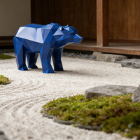 Sculpture d'ours géométrique en acier inoxydable de haute qualité soudée sur mesure - Art animalier moderne à faible polyvalence pour la décoration murale intérieure commerciale