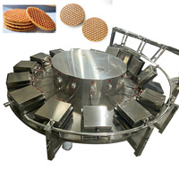 Machine à gaufres au caramel automatique à carrousel, machine commerciale rotative pour la fabrication de gaufres au sirop hollandais pour usine alimentaire