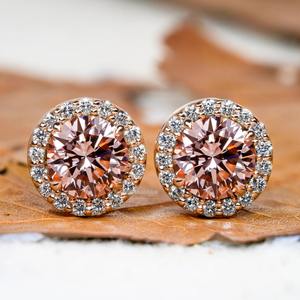 Boucles d'oreilles clous tendance pour femme en argent sterling avec halo de moissanite rose de 2,51 carats, idée cadeau pour mariage chrétien ou anniversaire - Product Image 1