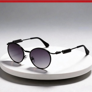 Lunettes de soleil rétro <span class=keywords><strong>steampunk</strong></span> transfrontalières UV400 à monture intégrale, sensation haut de gamme, idéales pour la conduite et la photographie de rue, très tendance - Product Image 1