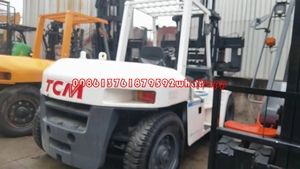 Montacargas Diésel Usado de Japón, 10 Toneladas, TCM de Alta Resistencia con Capacidad Todoterreno y 4x4 - Product Image 5