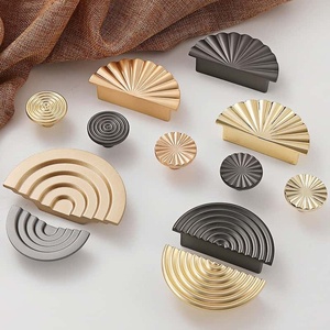 Modern Light Luxury Zinc Alloy Handles Fan Shape Spiral Radial Single Hole Pulls for Kitchen Cabinet Wardrobe Bedroom Dresser - Product Image 3