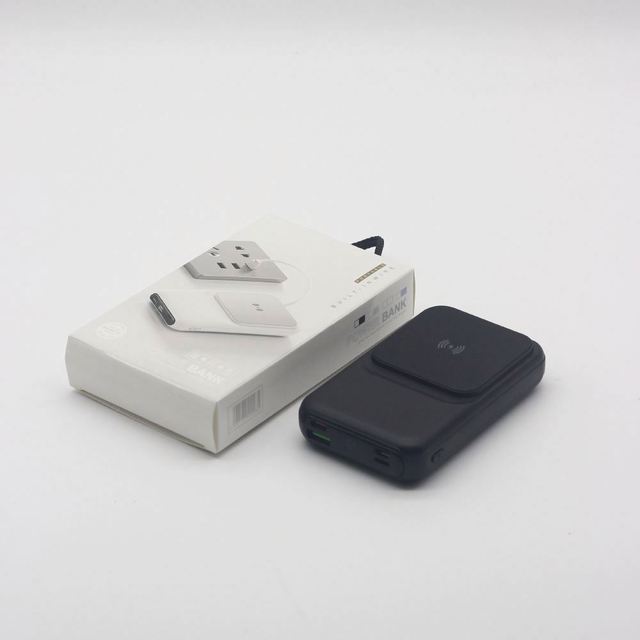 Magnetic Powerbank 10000mah for Phone Fast Charging for Built in Cable 3 in 1 Wireless Usb Type C Power Bank