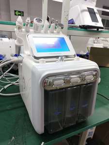 Appareil de beauté facial 6-en-1 avec prise américaine, équipement de microdermabrasion en acier inoxydable pour salon de spa professionnel - Product Image 6
