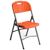 Vente en gros de chaises de camp pour directeur, housses de chaises pliantes blanches en métal pliant noir pour l'extérieur