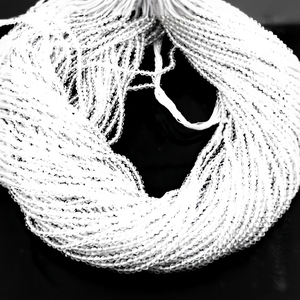 Alif International - Cuentas Redondas Facetadas de Topacio Blanco Natural de Primera Calidad, 3 mm, Tamaño Personalizado, Hilo de 13 Pulgadas, Venta al por Mayor - Product Image 1