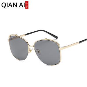 เฉียนไนแว่นกันแดดสำหรับทุกเพศกรอบทองรูปทรงวงรีป้องกันรังสียูวี 400 ประเภท 3 ที่บังแดด เลนส์อะซีสีเหลืองโอเชียน D3-1175 - Product Image 1