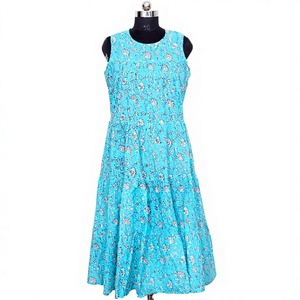 Robe midi imprimée léopard et florale, décontractée, pour fêtes, faite à la main, élégante, en coton indien, écologique, lavable, moderne, pour femme - Product Image 1