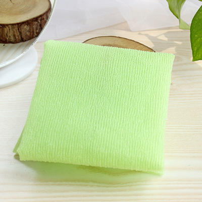 สีเขียว