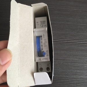 Công Tắc Hẹn Giờ SUL180a Công Tắc Hẹn Giờ DIN Rail 24 Giờ 110V/220-240VAC - Product Image 3