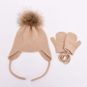Chapeau tricoté en laine pour enfant, ensemble de gants et bonnet à rabat, Double couche, épais, chaud, mignon, pompons, personnalisé en cachemire, pour l'hiver - Product Image 4