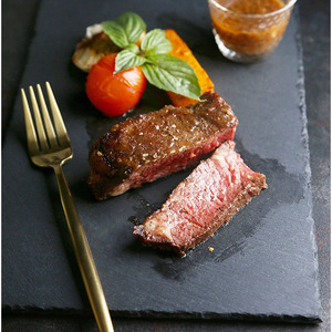 Assiette rectangulaire en ardoise noire, couleur unie, pour la présentation de sushis et le service de barbecue - Product Image 2
