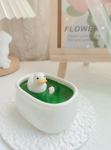 Bougie parfumée en cire de soja luxueuse et adorable pour le bain - Décoration unique en forme de lapin et d'ours faite à la main, cadeaux créatifs pour la Diwali - Product Image 4