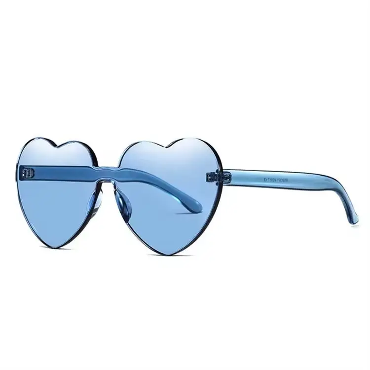 O mestre dos óculos de sol de praia ao ar livre projeta óculos universais sem aro para meninos e meninas