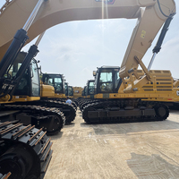 Excavatrice d'occasion pour modèle 2026 de 350 tonnes, puissance 309 kW, capacité de godet 3,2 m, moteur, boîte de vitesses, pompe, pour mines à ciel ouvert et travaux de terrassement.