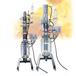 Réacteur en verre de laboratoire à double enveloppe 20L en promotion |   200L |   Rotation et réglage de la hauteur - Product Image 1