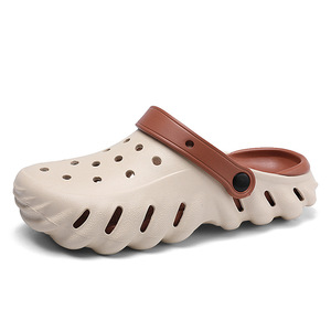 EVA <b>Clogs</b> Thick Sole Breathable Injection Shoes For Men Women Summer Beach Sandals Couple Style Fashionable Lightweight Slip On - Product Image 5