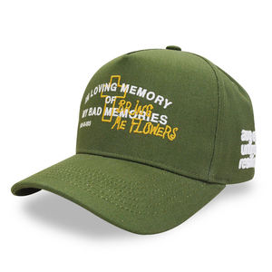 Casquette de baseball verte de luxe avec logo brodé et fermeture en cuir métallique, style tendance, pour softball et golf, directement de l'usine chinoise - Product Image 4