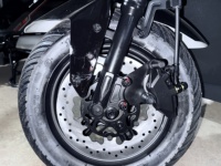 Moto électrique tout-terrain sans balais pour adultes OEM 48V/60V/72V 1200W avec éclairage d'ambiance personnalisé pour les distributeurs en gros
