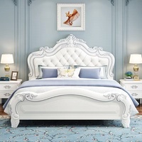 Ensembles de meubles de chambre à coucher en bois sculpté antique royal de luxe européen personnalisé lit d'hôtel 5 étoiles en cuir véritable personnalisable
