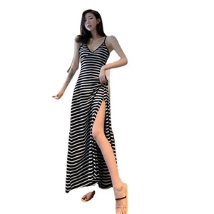 <span class=keywords><strong>Vestito</strong></span> <span class=keywords><strong>Lungo</strong></span> Estivo da Donna <span class=keywords><strong>Nero</strong></span> Sexy <span class=keywords><strong>con</strong></span> Scollo a V e <span class=keywords><strong>Spacco</strong></span> <span class=keywords><strong>Laterale</strong></span>, Modello A-line in Poliestere, Nuova Collezione, Vendita all'Ingrosso - Product Image 5