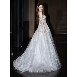 Vestido de Noche <span class=keywords><strong>Elegante</strong></span> S4602L con Lentejuelas Plateadas y Pedrería, Estilo Hombros Descubiertos, con un Toque Fresco y <span class=keywords><strong>Elegante</strong></span> de Cuento de Hadas - Product Image 3