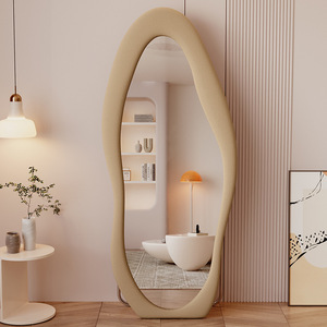 Miroir mural décoratif artisanal de forme irrégulière moderne, grand format pour dressing et salon, miroir de corps entier pour la maison - Product Image 3