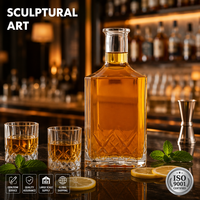 Ensemble de carafe à whisky artistique sculpturale Solent en verre silex de haute qualité 750 ml avec bouchon, vente en gros, cadeau pour spiritueux en vrac