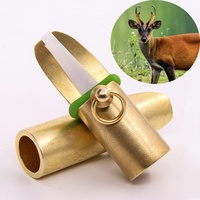 Sifflet de survie d'appel de cerf de chasse en plein air Sifflet en laiton et en plastique pour femme cerf randonnée Camping
