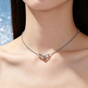 Collana in Argento Sterling S925 con Moissanite 0.5 CTW, Stile Spilla di Sicurezza, Pendente Scintillante con Pavé Completo, Placcato Oro 14K Rodiato, Certificato GRA - Product Image 6