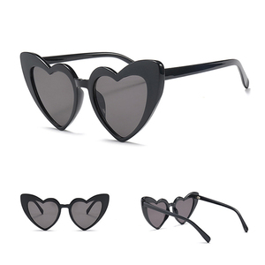 2022 all'ingrosso oversize dolce cuore moda amore rosa a forma di cuore occhiali da sole per le donne - Product Image 5
