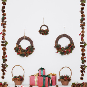 Southpeak Handmade Eco-Friendly Artificial Christmas Wreath with Pine Cones and Candle Holder <b>Rustic</b> Style for Holiday Decor - Product Image 2