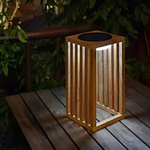 New Design Portable Solar Wooden Led Lantern For Garden Hotel Lawn Landscape Decoration