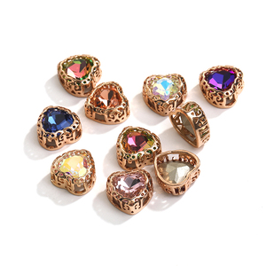 Xichuan เข็มกลัดทองคำสีขาวรูปหัวใจ10มม.,พลอยเทียมประดับคริสตัลแก้ว K9ด้านหลังเรียบเย็บแบบ Openwork <span class=keywords><strong>Strass</strong></span> - Product Image 6