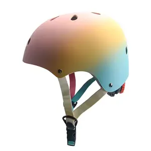 졸업 컬러 CE 인증 어린이 자전거 사이클링 헬멧 스포츠 보호 장비 어린이를위한 안전 헬멧