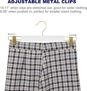 Pantalones vaqueros blancos Pantalones cortos Perchas de <span class=keywords><strong>madera</strong></span> con 2 clips dorados ajustables Colgador de ropa de armario <span class=keywords><strong>para</strong></span> baño y sala de estar - Product Image 4