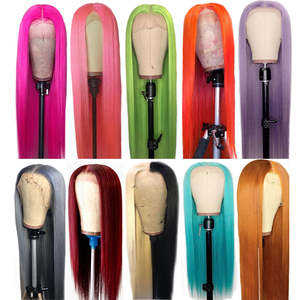 Perruque Lace Front <span class=keywords><strong>Cheveux</strong></span> Humains Indiens Remy Gris Argenté Ondulés Naturels Longue Pré-épilée Petits Nœuds Lisse Transparente - Product Image 6