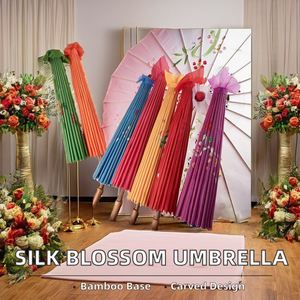 Sombrilla de Papel Encerado Chino de Seda para Mujer, 82 cm, con Diseño de Flores de Cerezo Japonesas, Danza Antigua, Arte Folclórico Decorativo y Bambú Tallado - Product Image 2