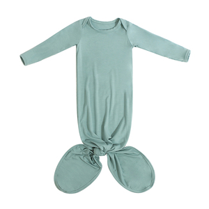 공장 직접 최소 o-넥 긴 소매 단색 대나무 패브릭 Swaddle 컴포트 레벨 매듭 아기 가운 - Product Image 3