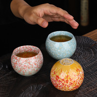 Chine Ensemble de vaisselle en porcelaine changé au four classique de style oeuf capacité de 200ml tasse à thé et tasse à café en céramique Kung Fu