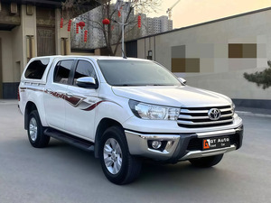 Toyota Hilux 2.7L 4x4 Automatique <span class=keywords><strong>AWD</strong></span> TRD Double Cabine Diesel d'occasion (2019) à <span class=keywords><strong>vendre</strong></span> - Product Image 5