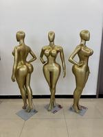 Nouveau mannequin féminin en plastique de taille extra-large, taille fine, poitrine généreuse, fesses généreuses, corps entier, pose debout, mannequin de vitrine