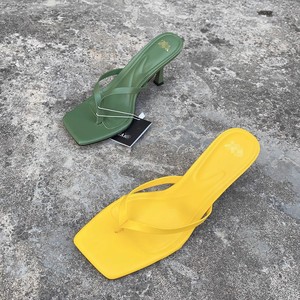 Nuova moda scivoli infradito pantofole da spiaggia <span class=keywords><strong>donna</strong></span> sandali tacco alto scarpe estive PU - Product Image 4