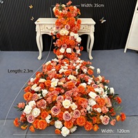 Chemin de table cascade en roses artificielles en soie, centre de table drapé avec fleurs tombantes pour mariages et événements - Décoration durable de haute qualité