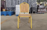 Chaise de banquet populaire en gros, design moderne, structure en fer stable, empilable, pour usage intérieur/extérieur, hôtelier et scolaire