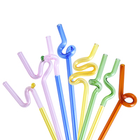 Paille en verre Offres Spéciales à haute teneur en borosilicate Pailles Silly en verre ondulé Paille colorée de forme personnalisée réutilisable pour enfants et adultes
