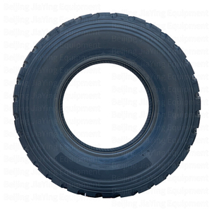 Pneu de voiture radial, état neuf, pneu tubeless pour voitures particulières 365/80R20, haute qualité - Product Image 3